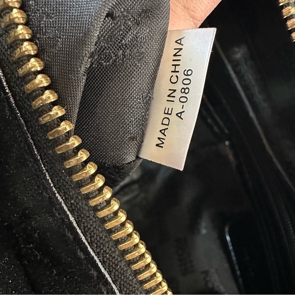 Authentic Michael Kors Leather Handbag - Picture 11 of 13